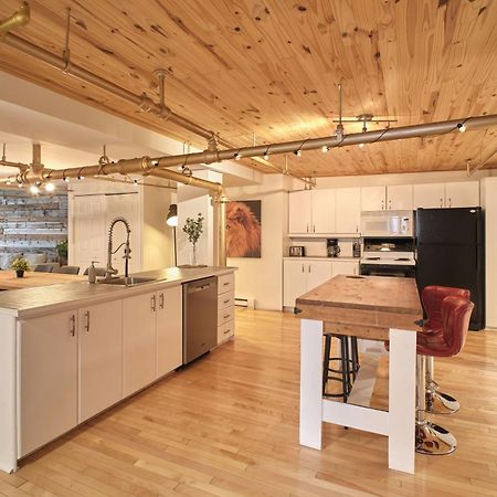 Lion'S Den // Spacious 1500 Sqft Quebec City Luaran gambar