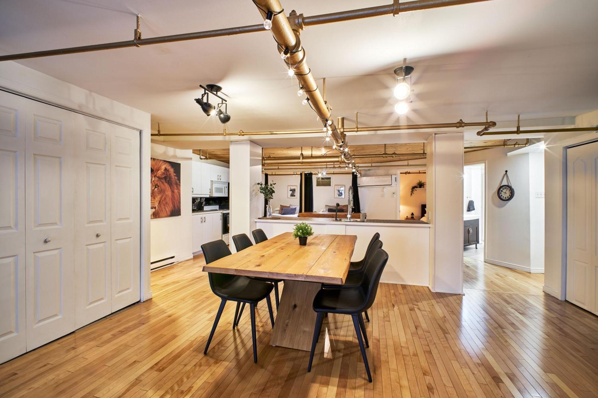 Lion'S Den // Spacious 1500 Sqft Quebec City Luaran gambar